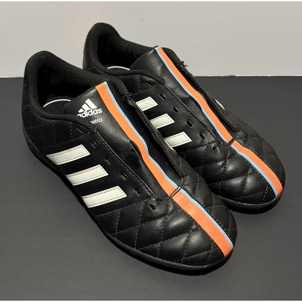 Adidas 11 Questra TF J Soccer Shoe / Cleats - Youth Junior Kids US Size 1.5
